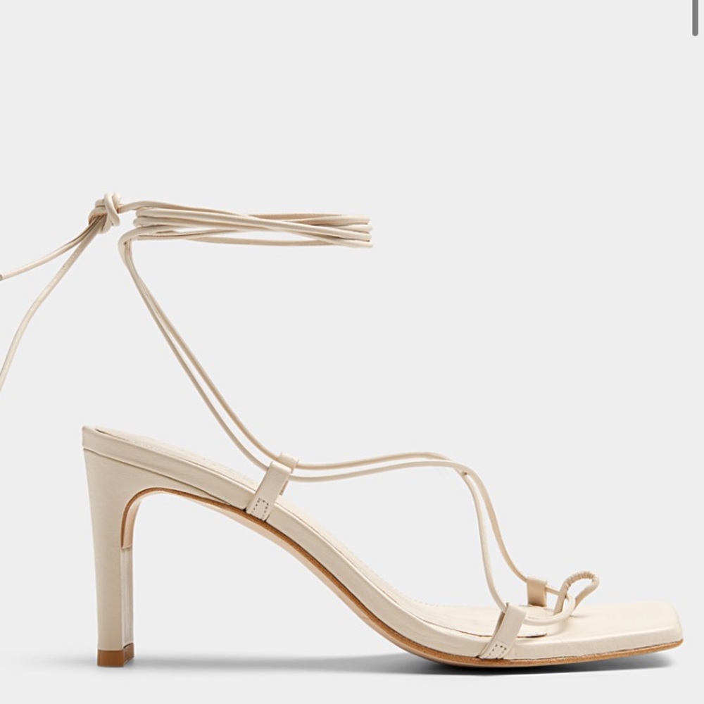 ALOHAS Cream Strappy Heels